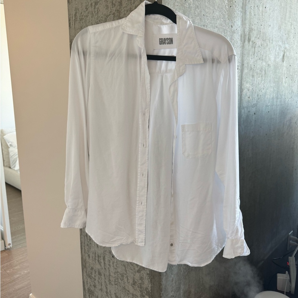 GRAYSON WHITE BUTTON DOWN